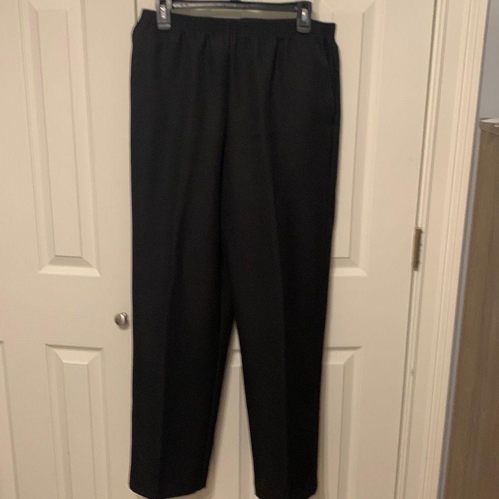 Alfred Dunner Black Straight Leg Pants